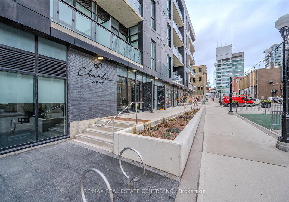 60-charles-street-w-kitchener-ontario-x12840264