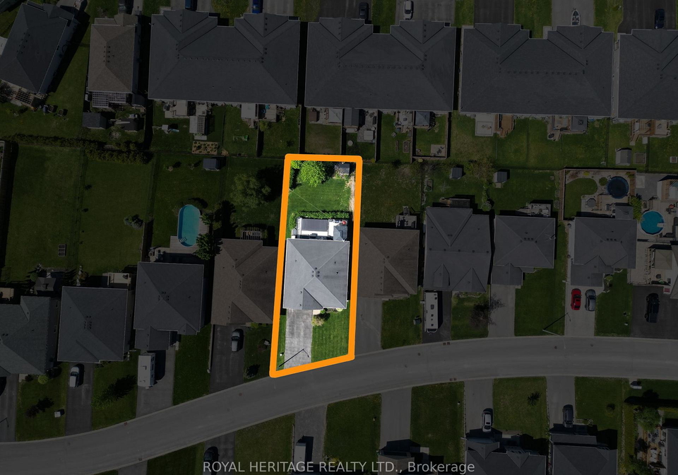12-meagan-lane-quinte-west-ontario-x12840688