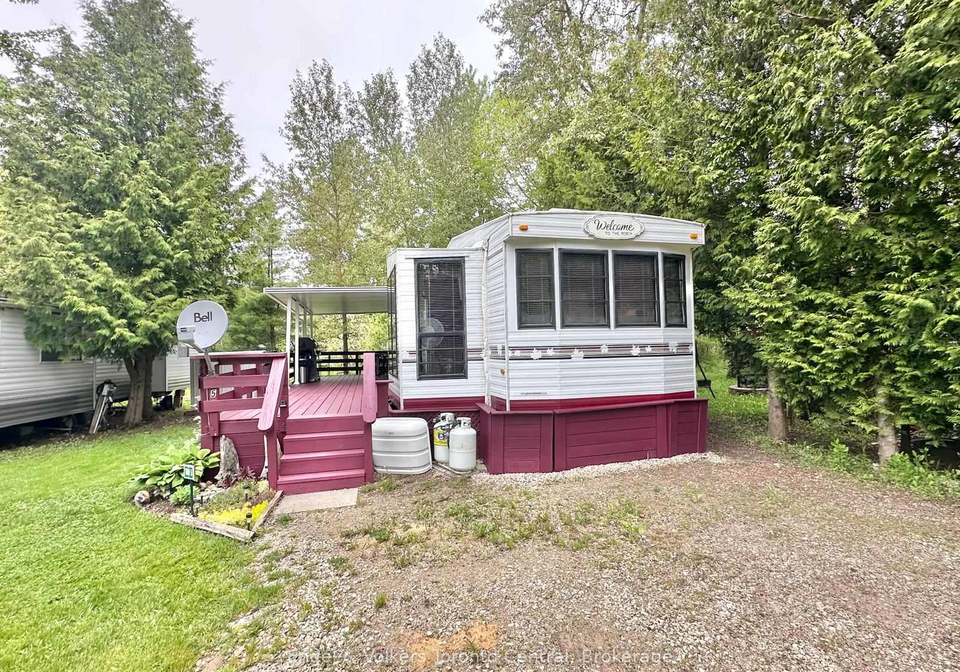 7489-sideroad-5-e-wellington-north-ontario-x12840698