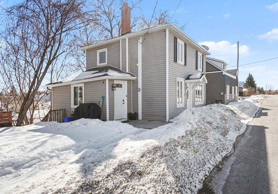 23-charles-street-north-stormont-ontario-x12840772