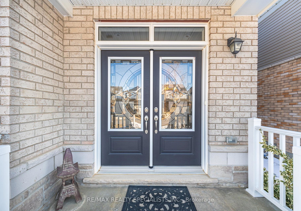 4-oldham-avenue-brant-ontario-x12840936