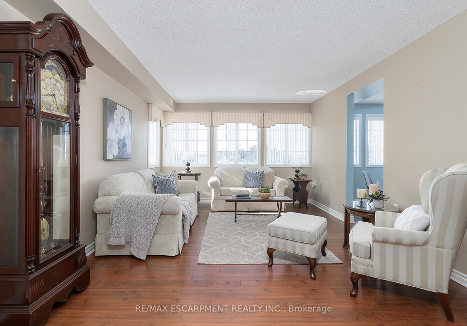 600-silverbirch-boulevard-hamilton-ontario-x12841570