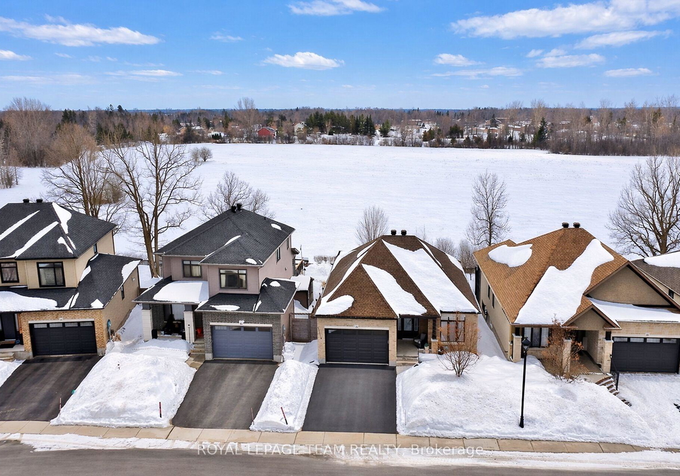 49-dulmage-crescent-carleton-place-ontario-x12842024