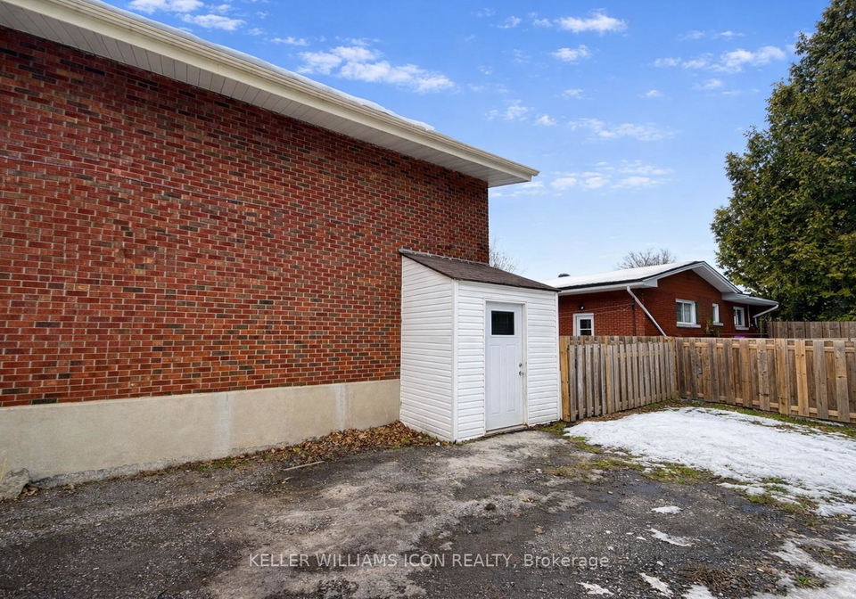 2206-navaho-drive-ottawa-ontario-x12842184