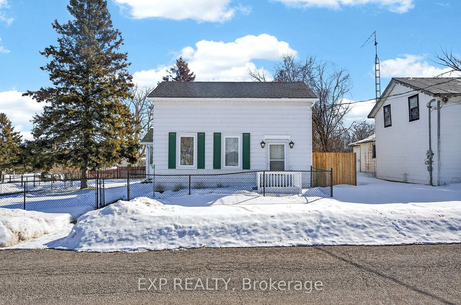 64-consecon-main-street-prince-edward-county-ontario-x12842500