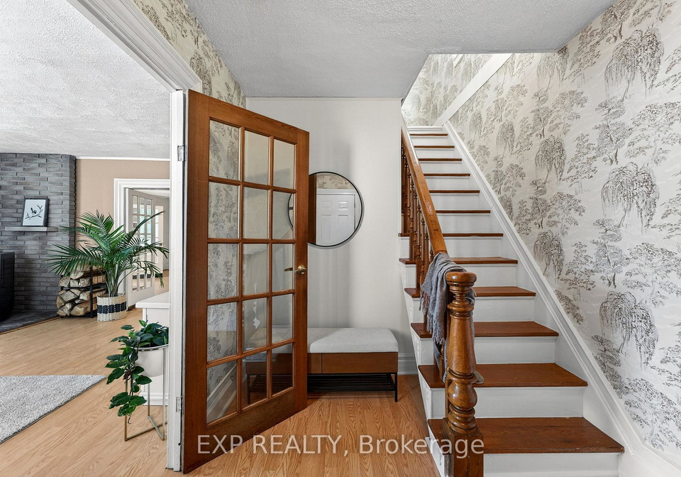 64-consecon-main-street-prince-edward-county-ontario-x12842500