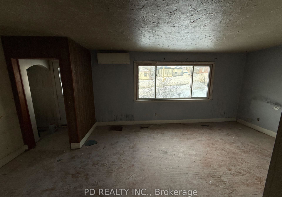 1028-western-avenue-peterborough-ontario-x12842520