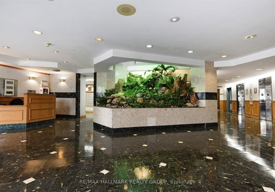 1025-grenon-avenue-ottawa-ontario-x12842834