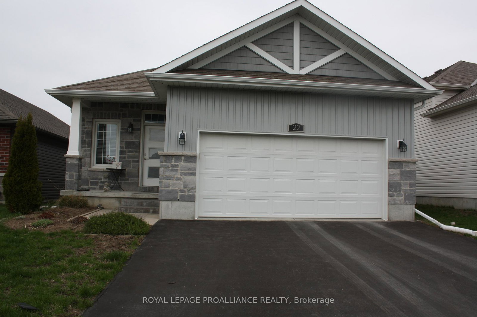 22-walnut-crescent-belleville-ontario-x12842838