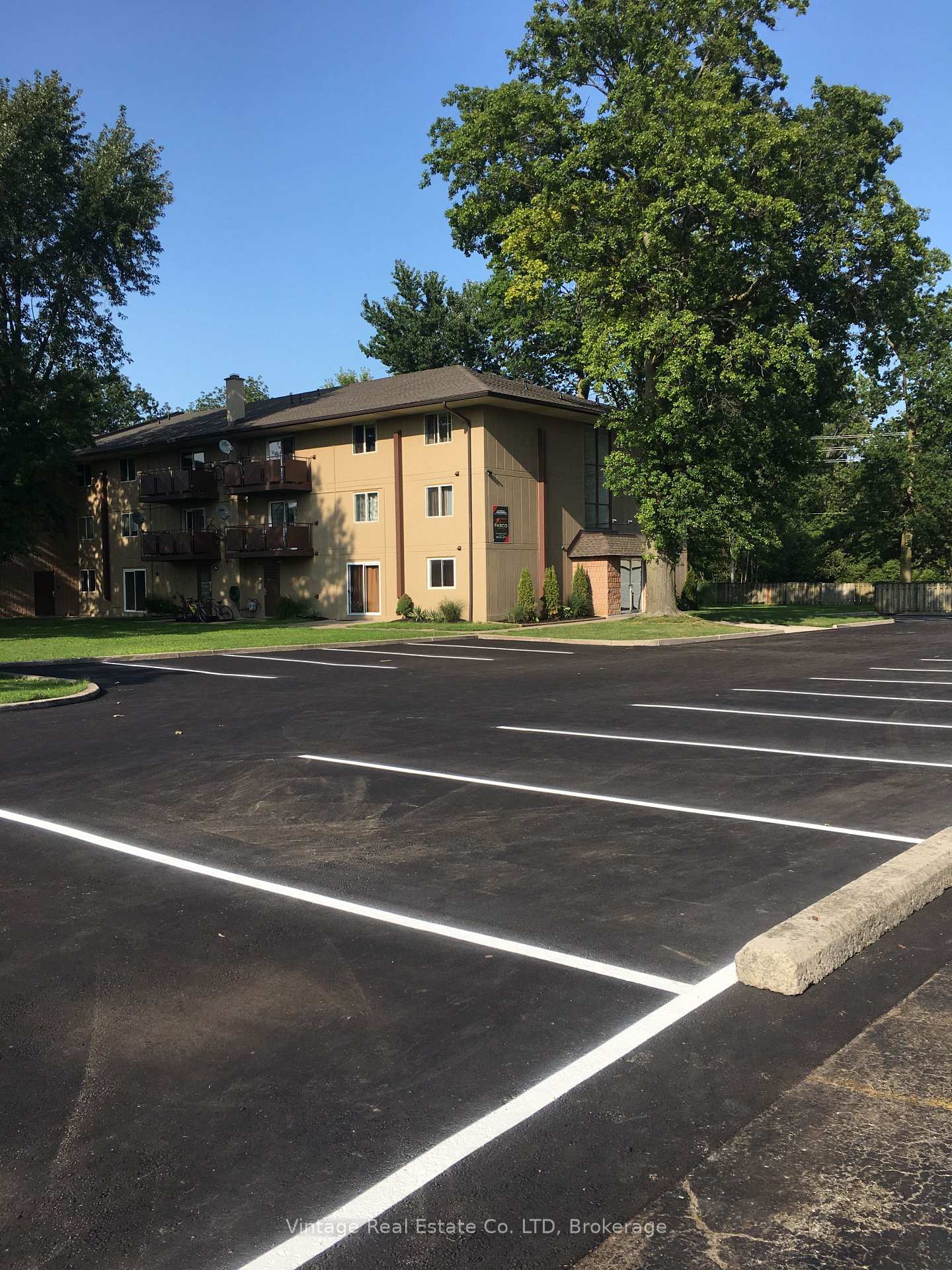 5821-hennepin-crescent-niagara-falls-ontario-x12842842