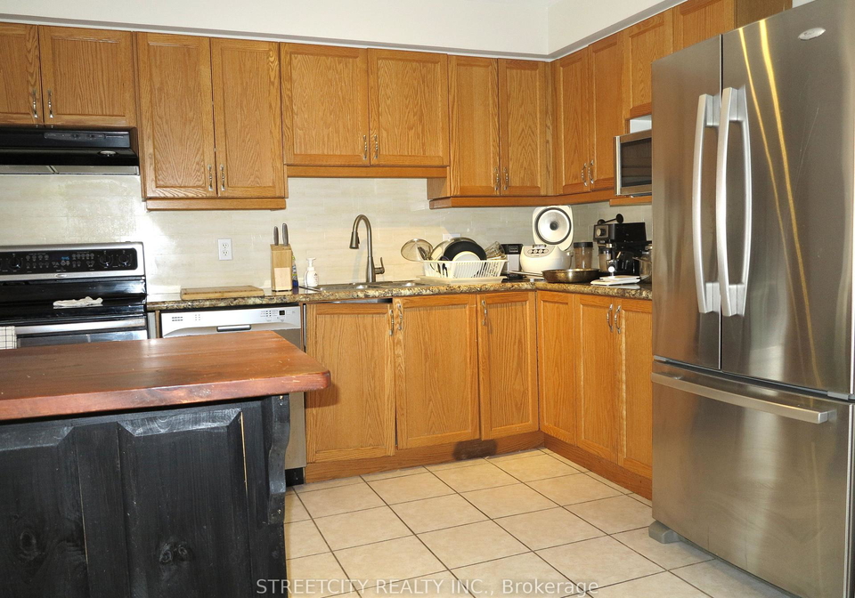 730-silversmith-street-london-north-ontario-x12842934