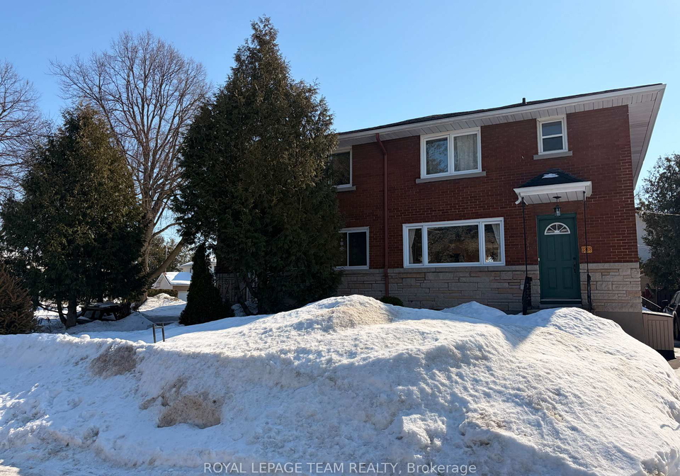 1268-1270-erie-avenue-ottawa-ontario-x12843166