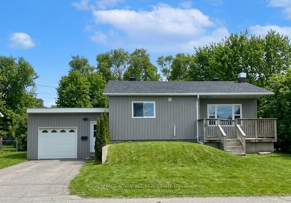 7510-roger-stevens-drive-montague-ontario-x12843244