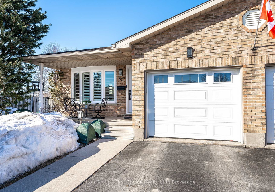 60-bell-court-stratford-ontario-x12843354