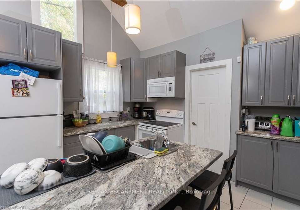 7-lailey-street-st-catharines-ontario-x12843402