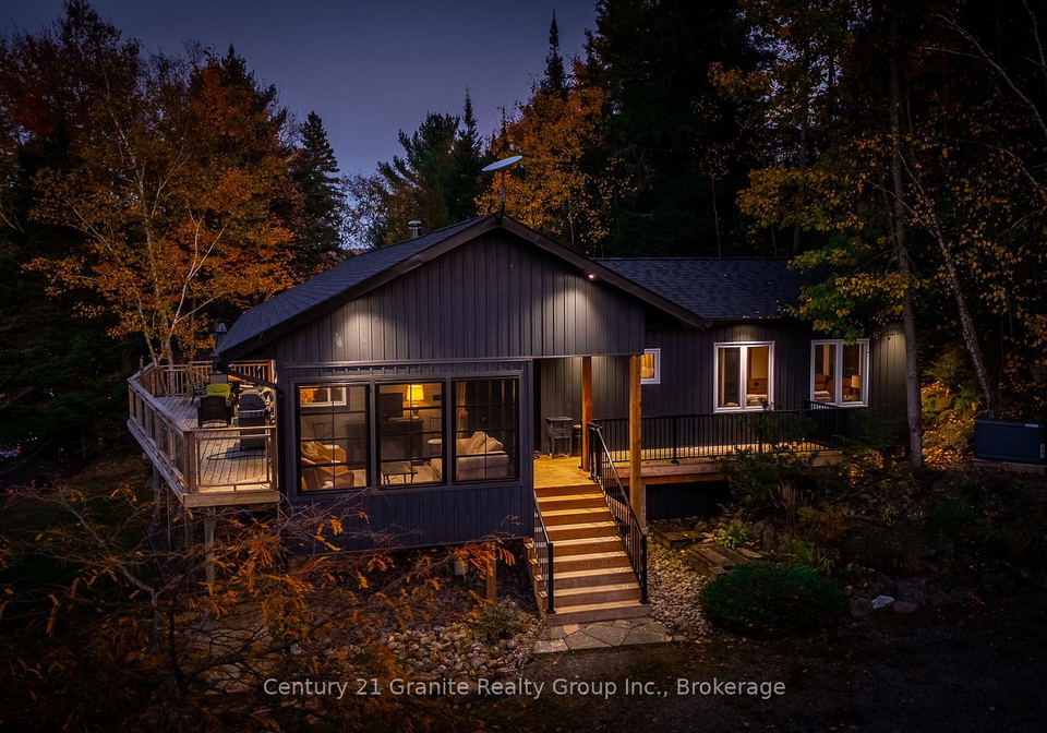 1526-curry-road-dysart-et-al-ontario-x12843408