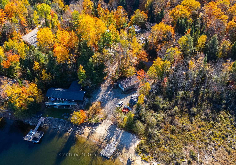 1526-curry-road-dysart-et-al-ontario-x12843408