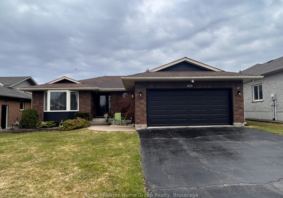 550-maple-avenue-n-north-perth-ontario-x12843458