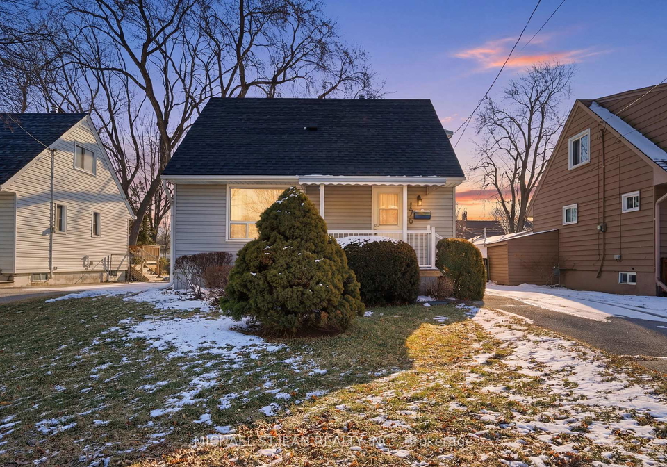 176-adair-avenue-n-hamilton-ontario-x12843736