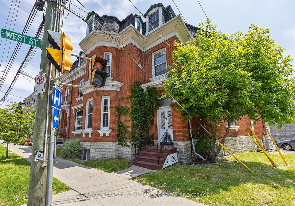 125-king-street-e-kingston-ontario-x12844218