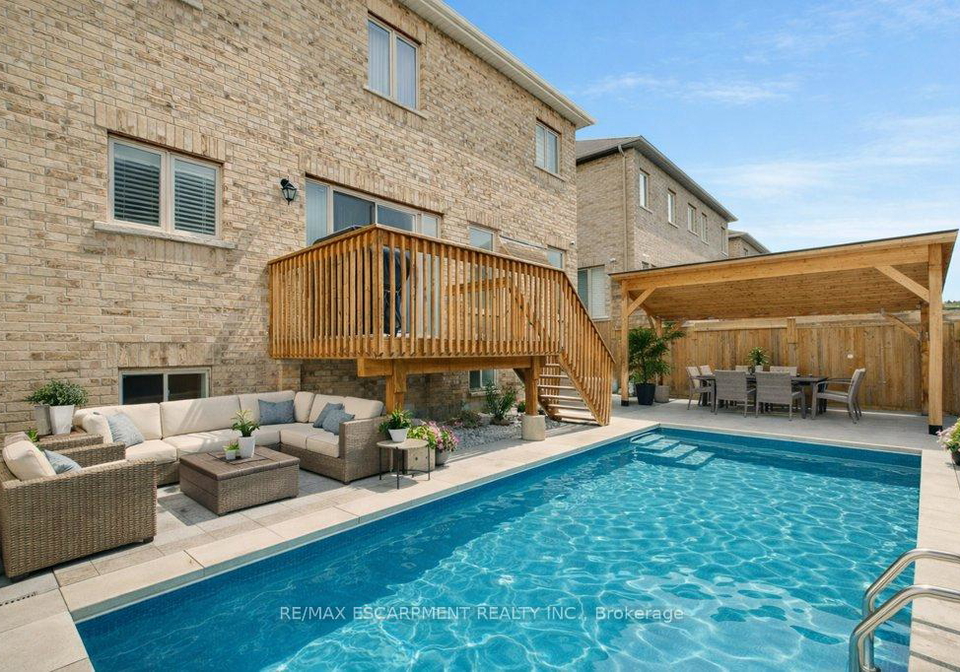 39-avanti-crescent-hamilton-ontario-x12844432