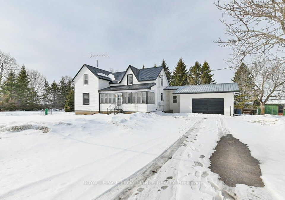 1172-salem-road-prince-edward-county-ontario-x12844460