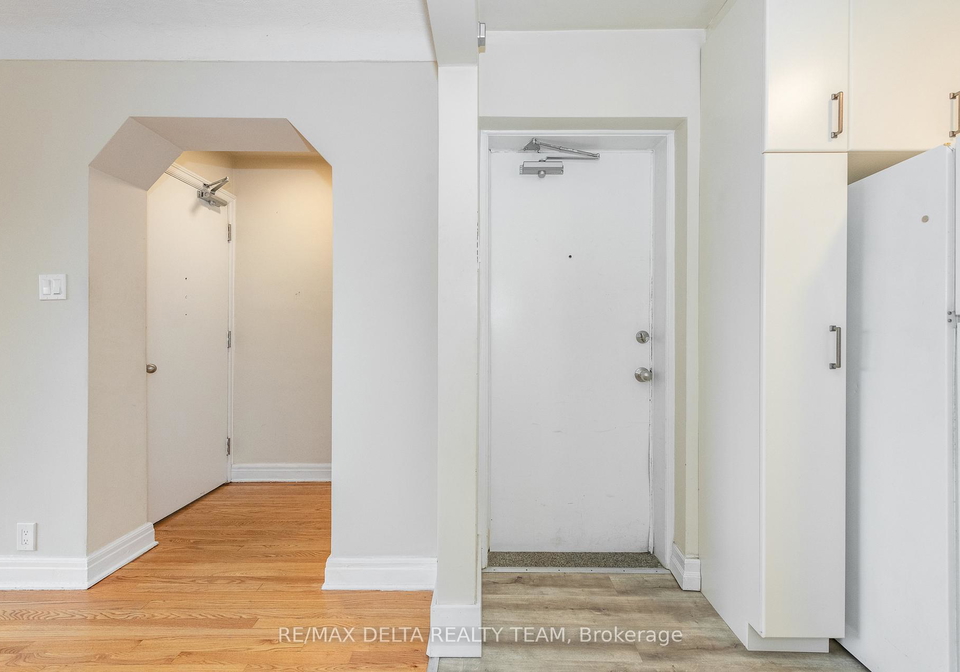 416-dovercourt-avenue-ottawa-ontario-x12844820