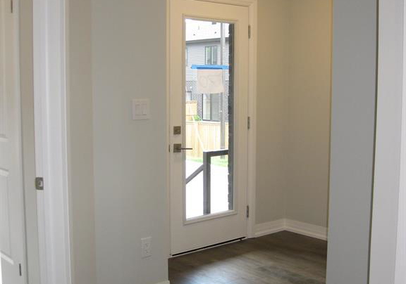 6705-cropp-street-niagara-falls-ontario-x12845052