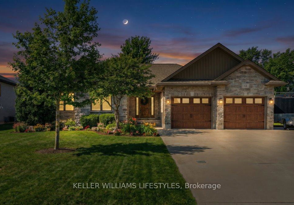 12-mckinlay-avenue-lambton-shores-ontario-x12845392