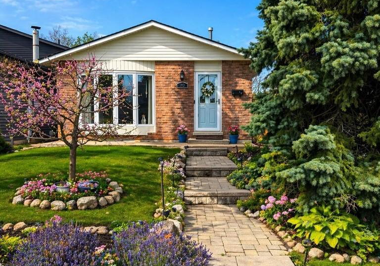 70-athenia-drive-hamilton-ontario-x12845452