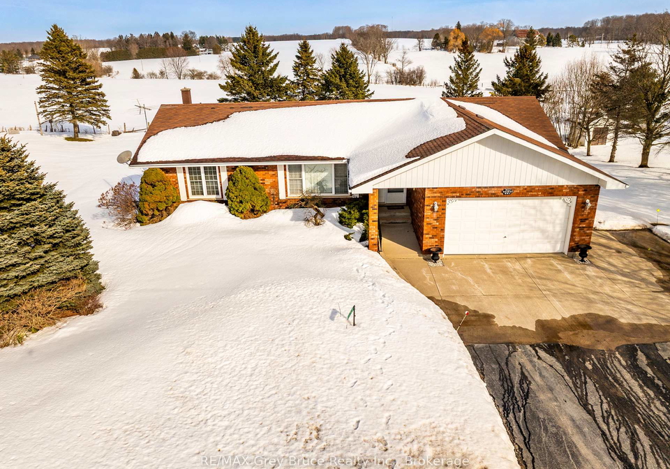 137531-7th-concession-georgian-bluffs-ontario-x12845536