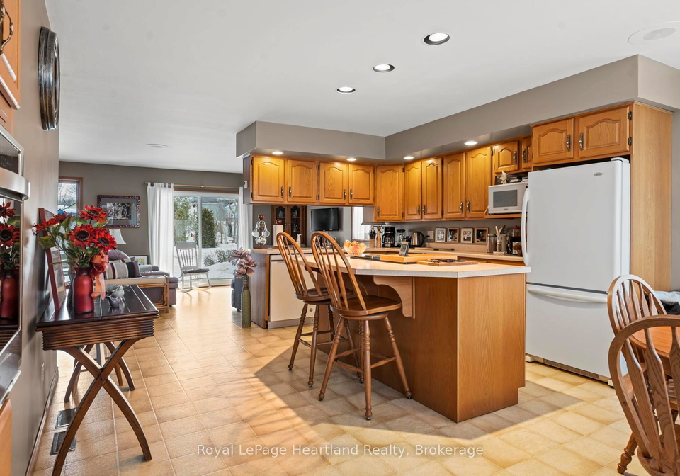 57-huron-street-central-huron-ontario-x12845806