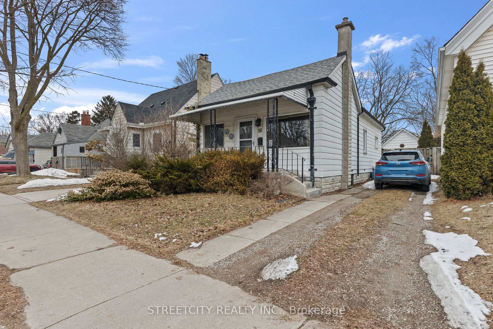 16-oak-street-london-east-ontario-x12845946