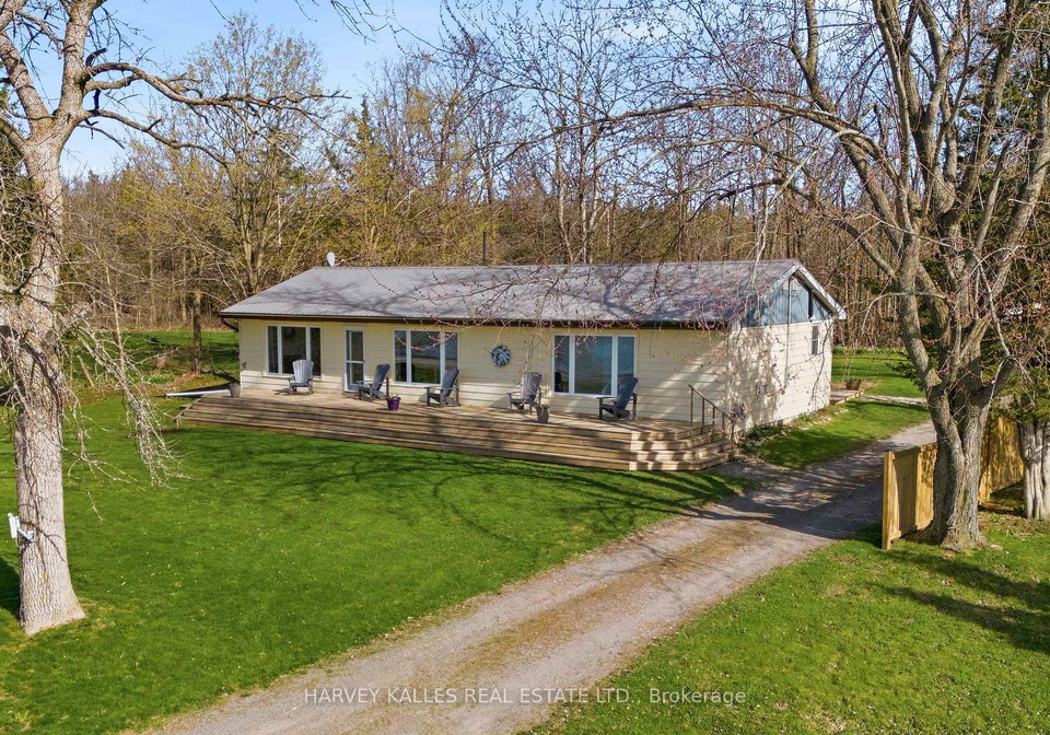 1090-north-big-island-road-prince-edward-county-ontario-x12846366