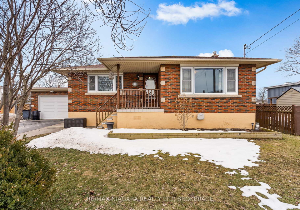 506-main-street-w-port-colborne-ontario-x12847114