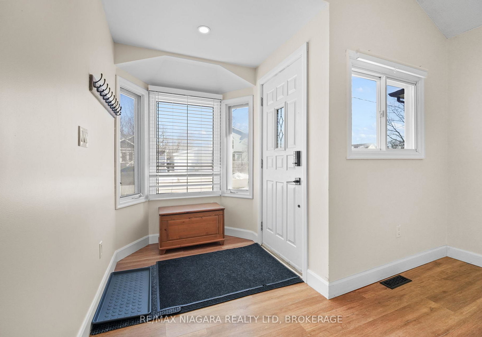 64-churchill-street-st-catharines-ontario-x12847210