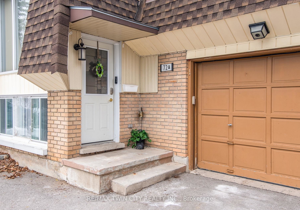 72-manor-drive-kitchener-ontario-x12847338