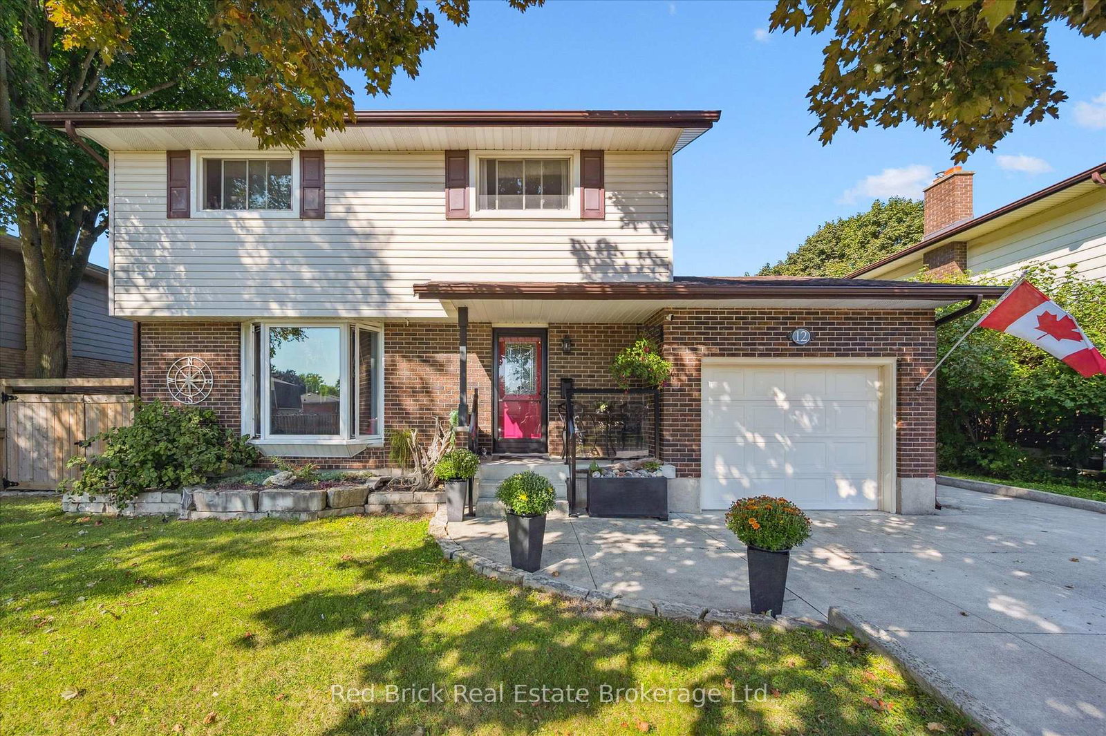 12-westbury-crescent-cambridge-ontario-x12847360