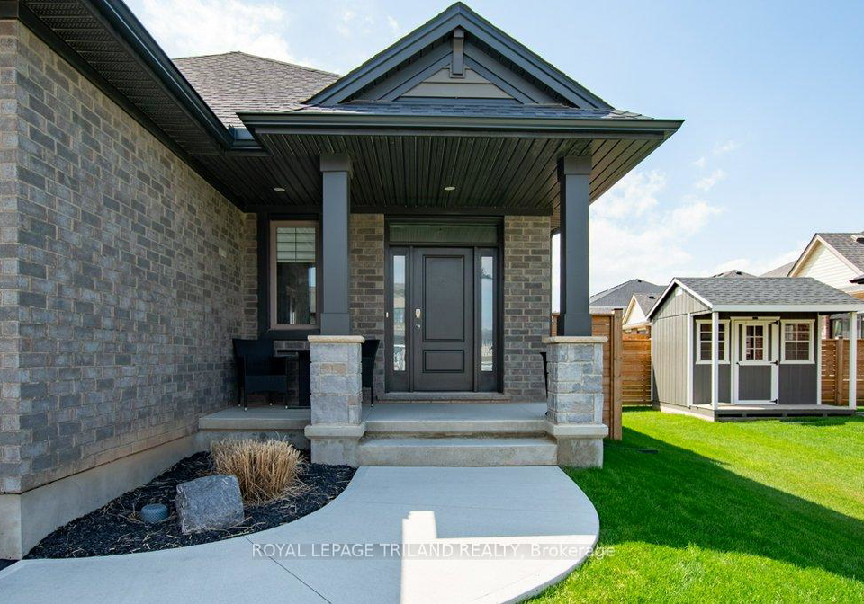 252-renaissance-drive-st-thomas-ontario-x12847454