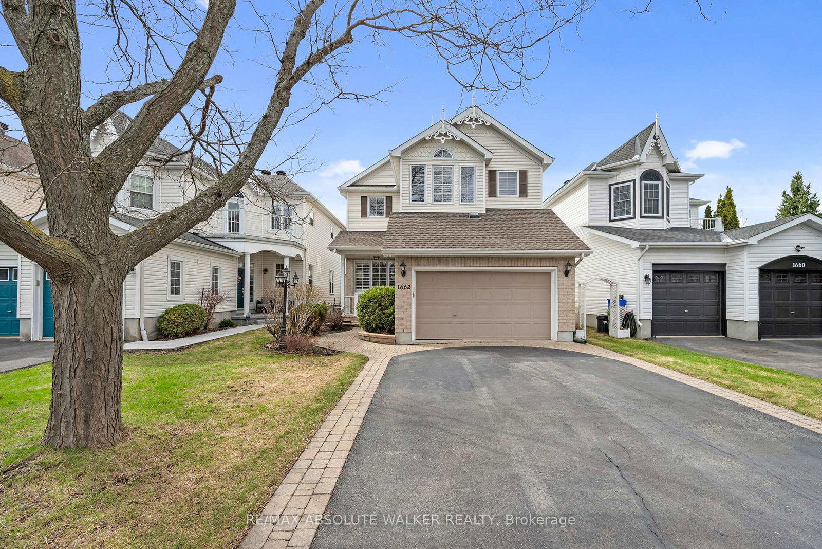 1662-frenette-street-ottawa-ontario-x12847516