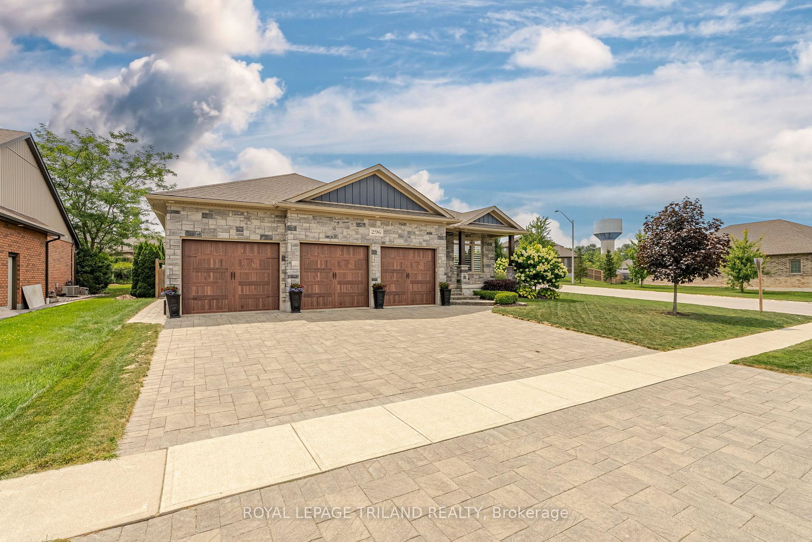 296-dufferin-street-central-elgin-ontario-x12847630