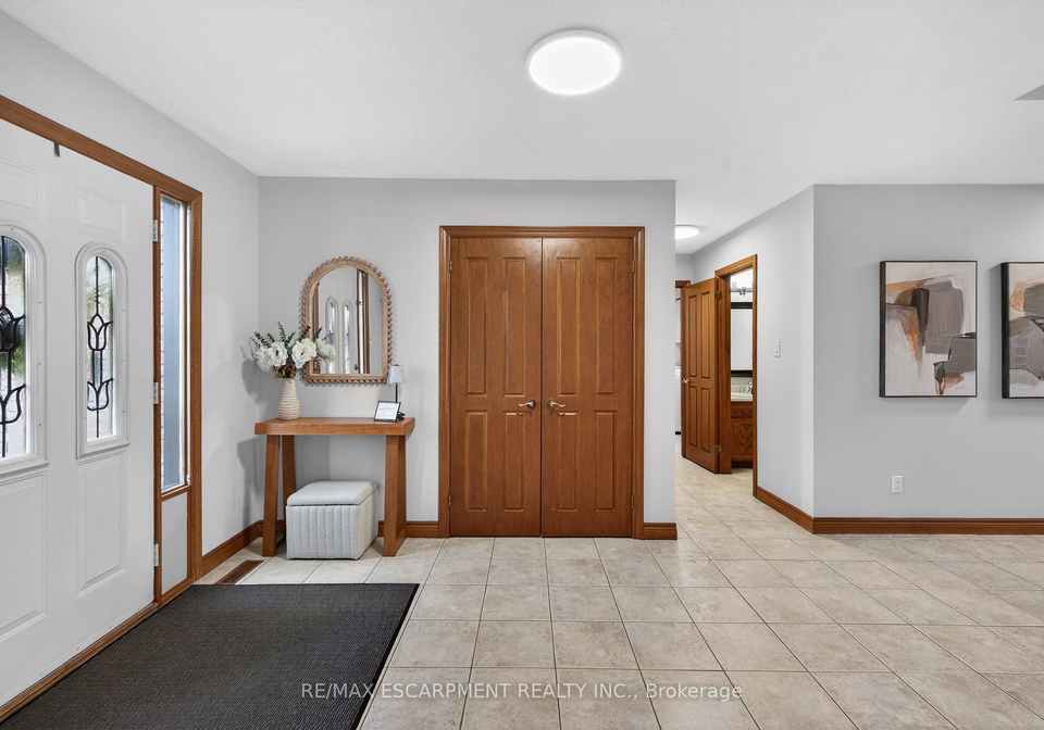47-sumner-crescent-grimsby-ontario-x12847654