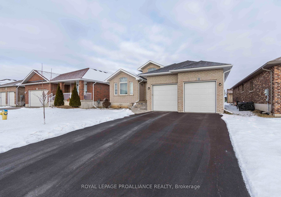8-crews-crescent-quinte-west-ontario-x12847672