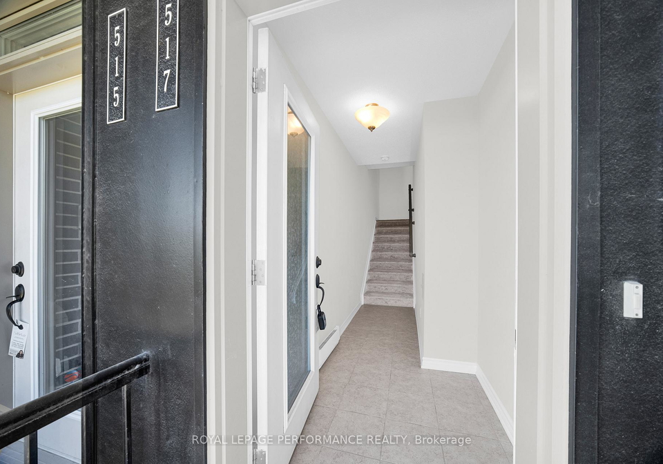 517-ozawa-private-e-ottawa-ontario-x12847694