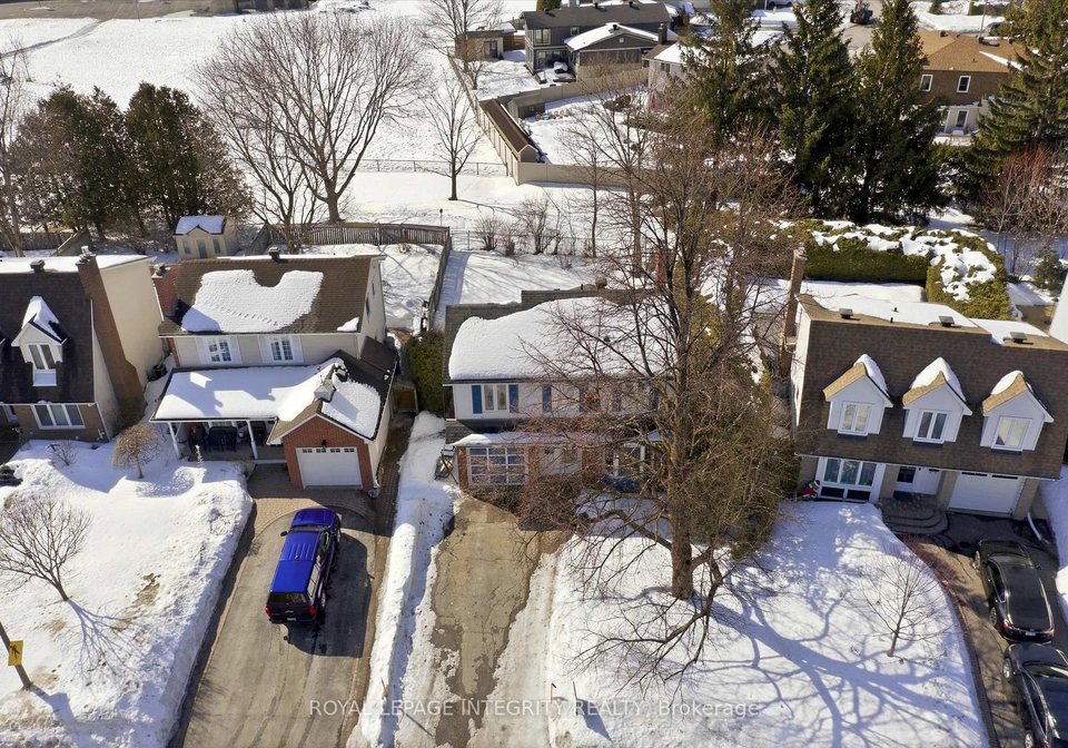 1735-bonaventure-terrace-ottawa-ontario-x12848024