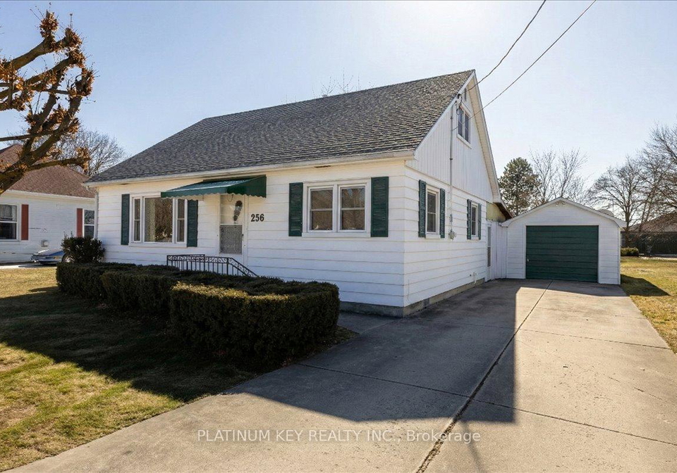 256-king-street-southwest-middlesex-ontario-x12848226