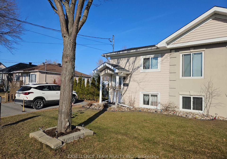 2-bellamy-street-cornwall-ontario-x12848322