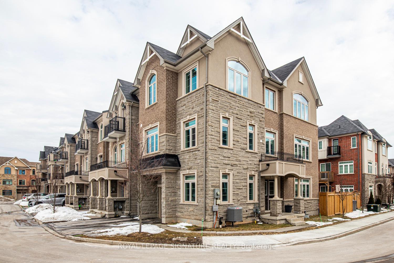 95-borers-creek-circle-hamilton-ontario-x12848638