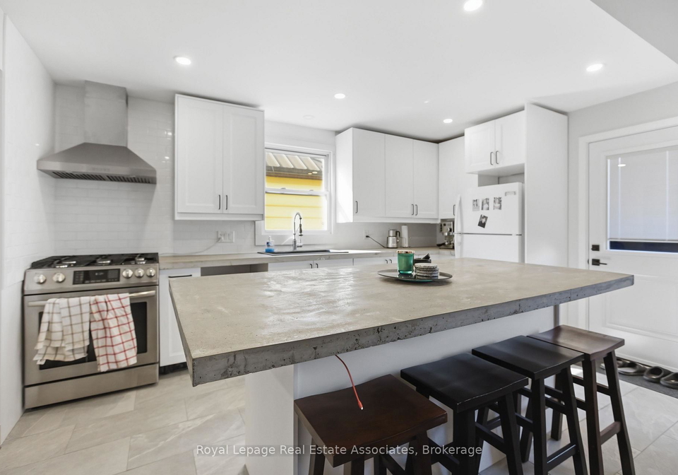 289-strathearne-avenue-hamilton-ontario-x12848664