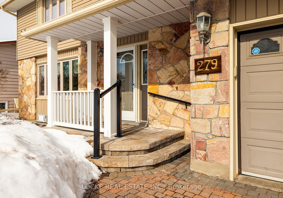279-hoylake-crescent-ottawa-ontario-x12848846
